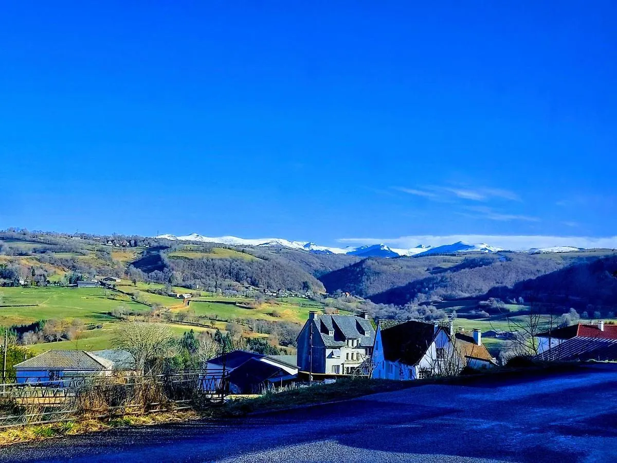 Gites Puy Mary Et Puy Griou Saint-Cernin  0*, Saint-Cernin (Cantal) France